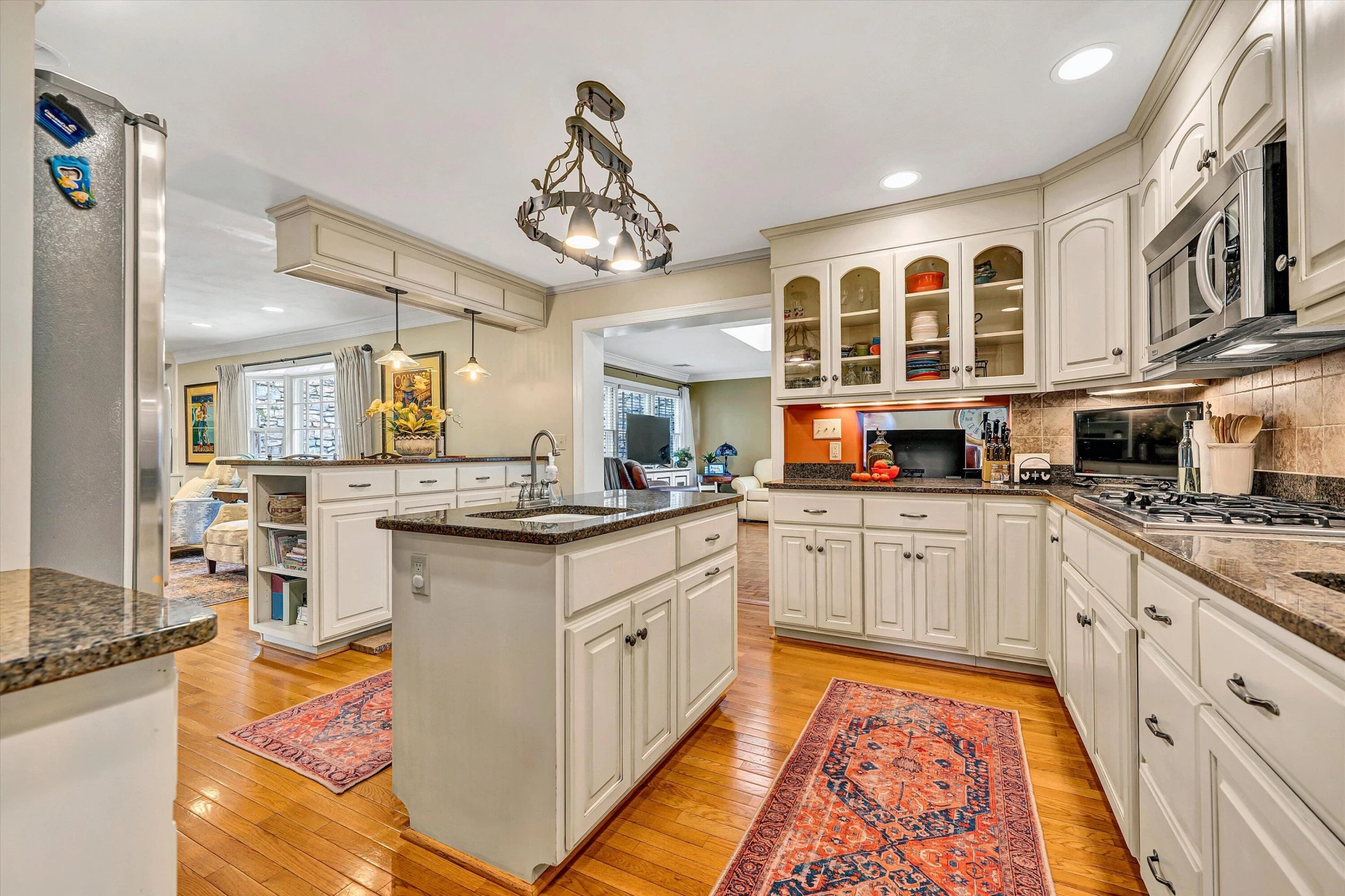 714 Wildwood RD - Photo 21