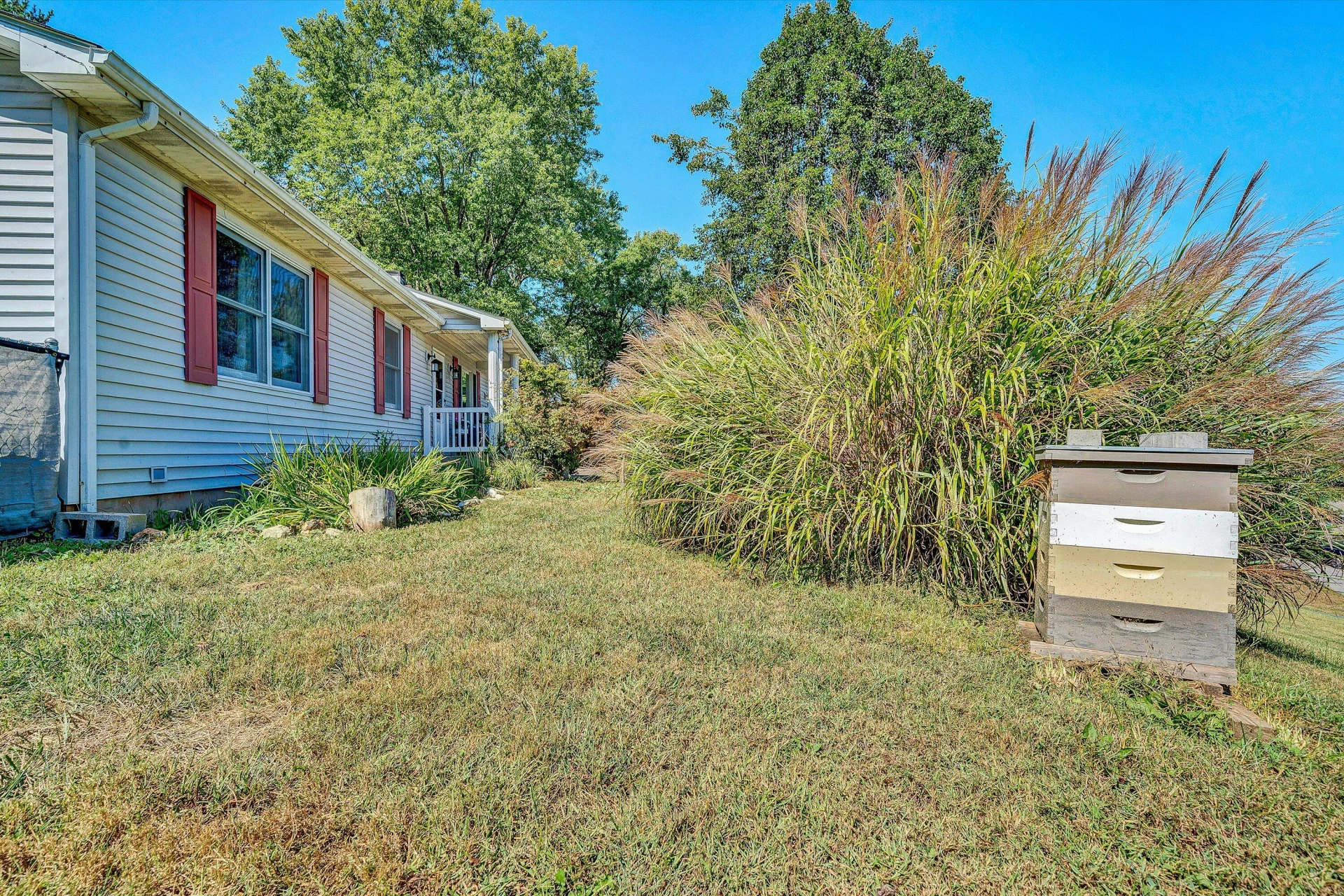 1925 Edgerton AVE - Photo 33