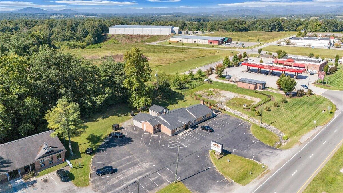 20221 Virgil H Goode Hwy - Photo 11