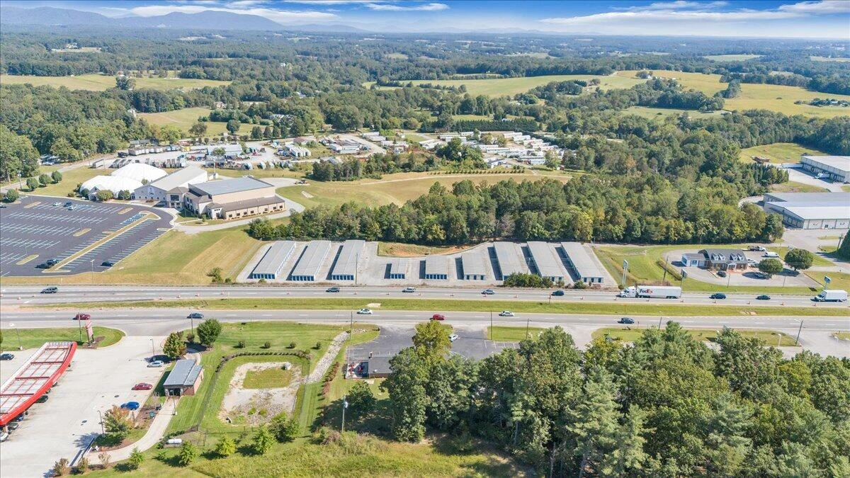 20221 Virgil H Goode Hwy - Photo 18