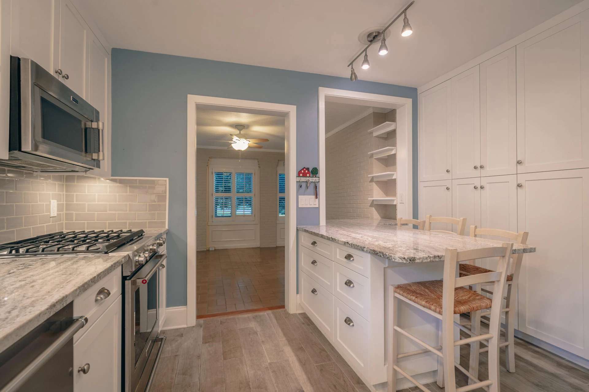 2632 Richelieu AVE - Photo 19