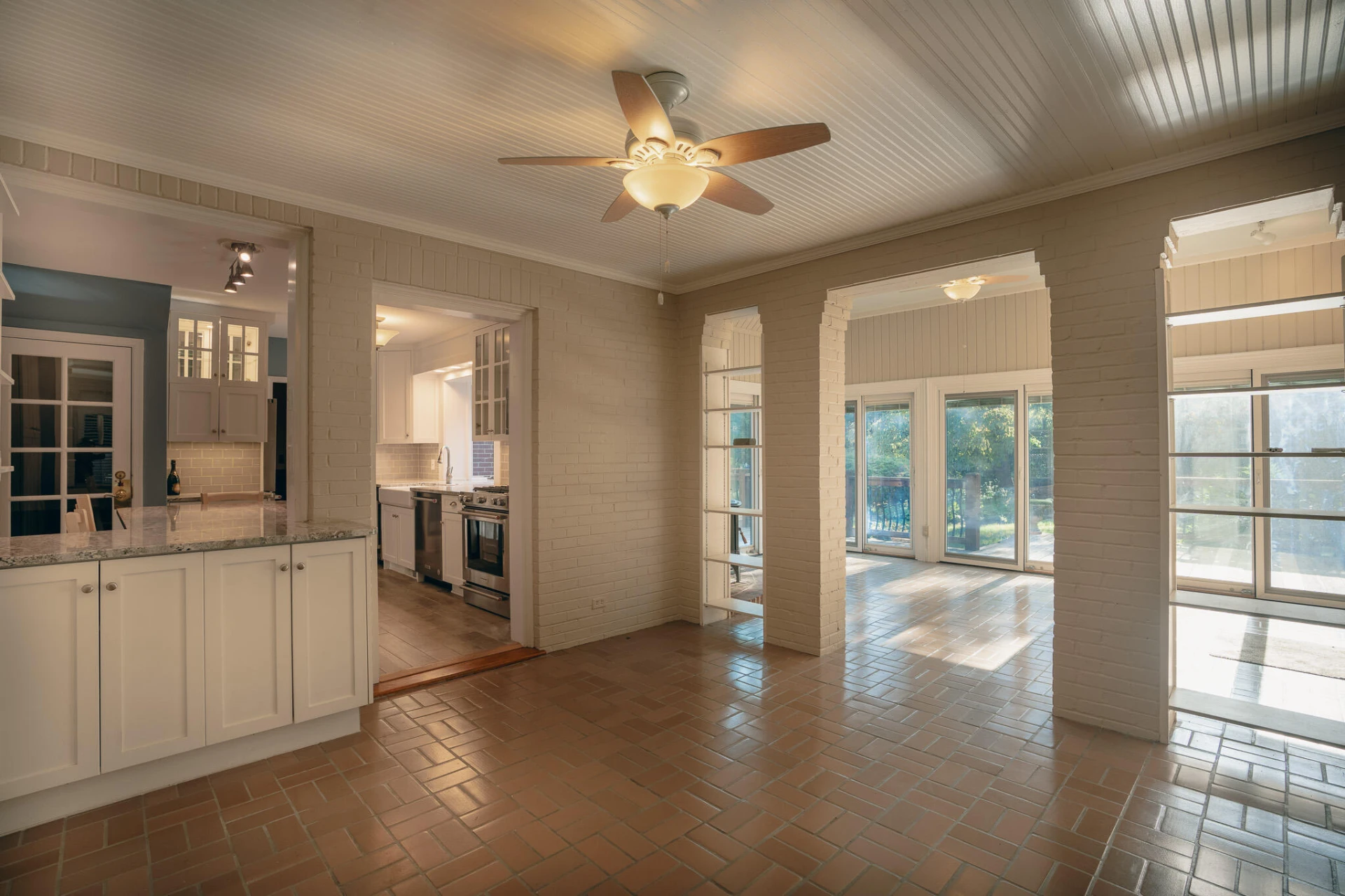 2632 Richelieu AVE - Photo 22