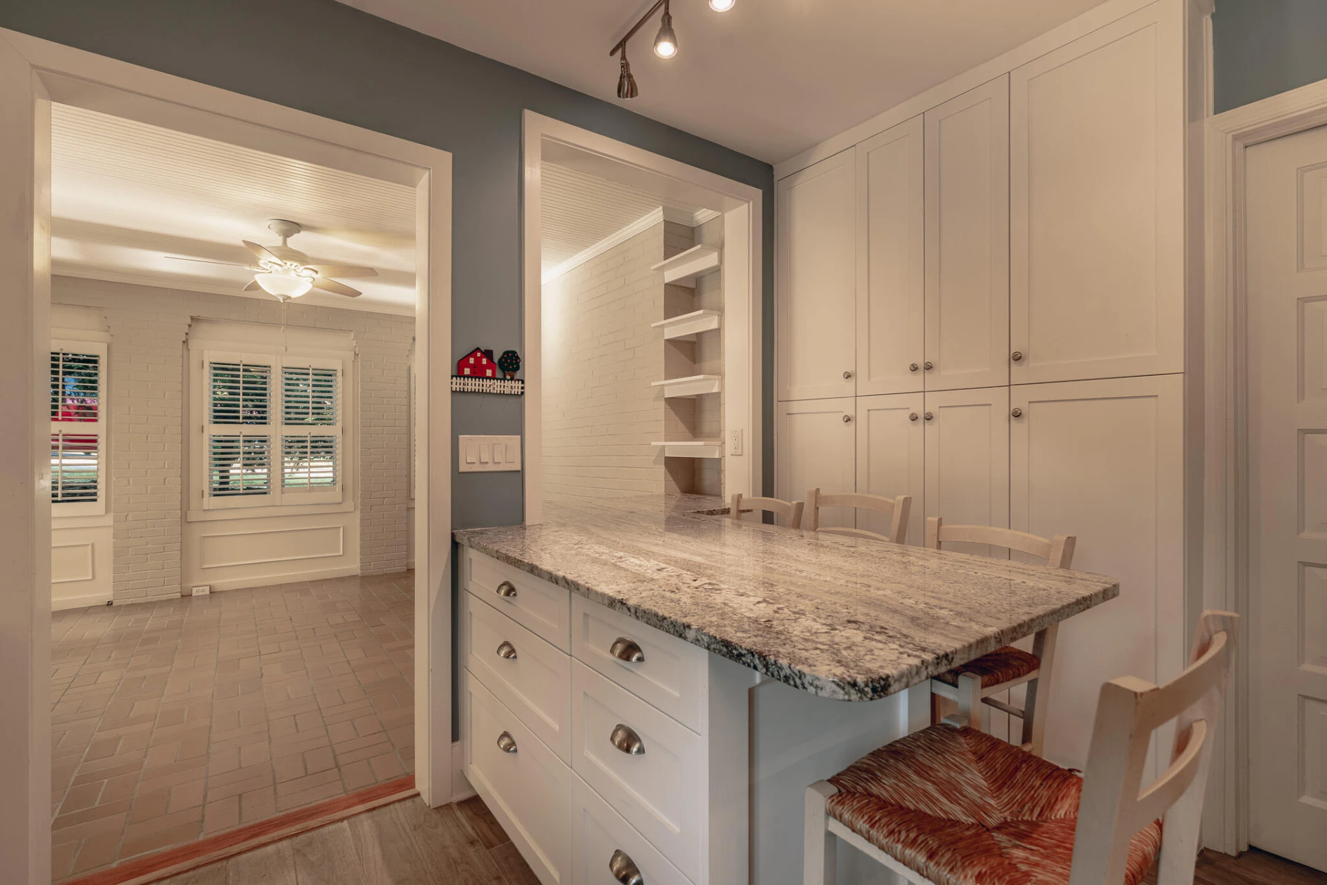 2632 Richelieu AVE - Photo 23