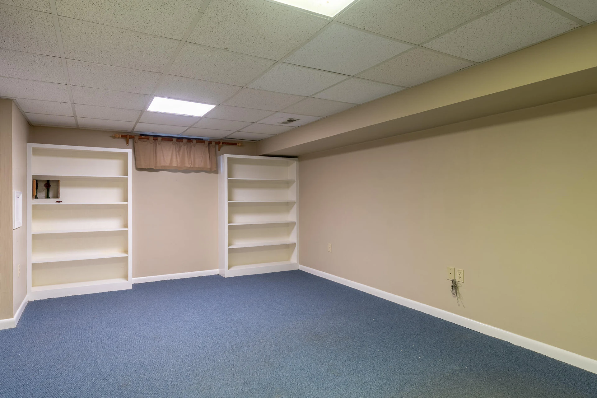 2632 Richelieu AVE - Photo 49