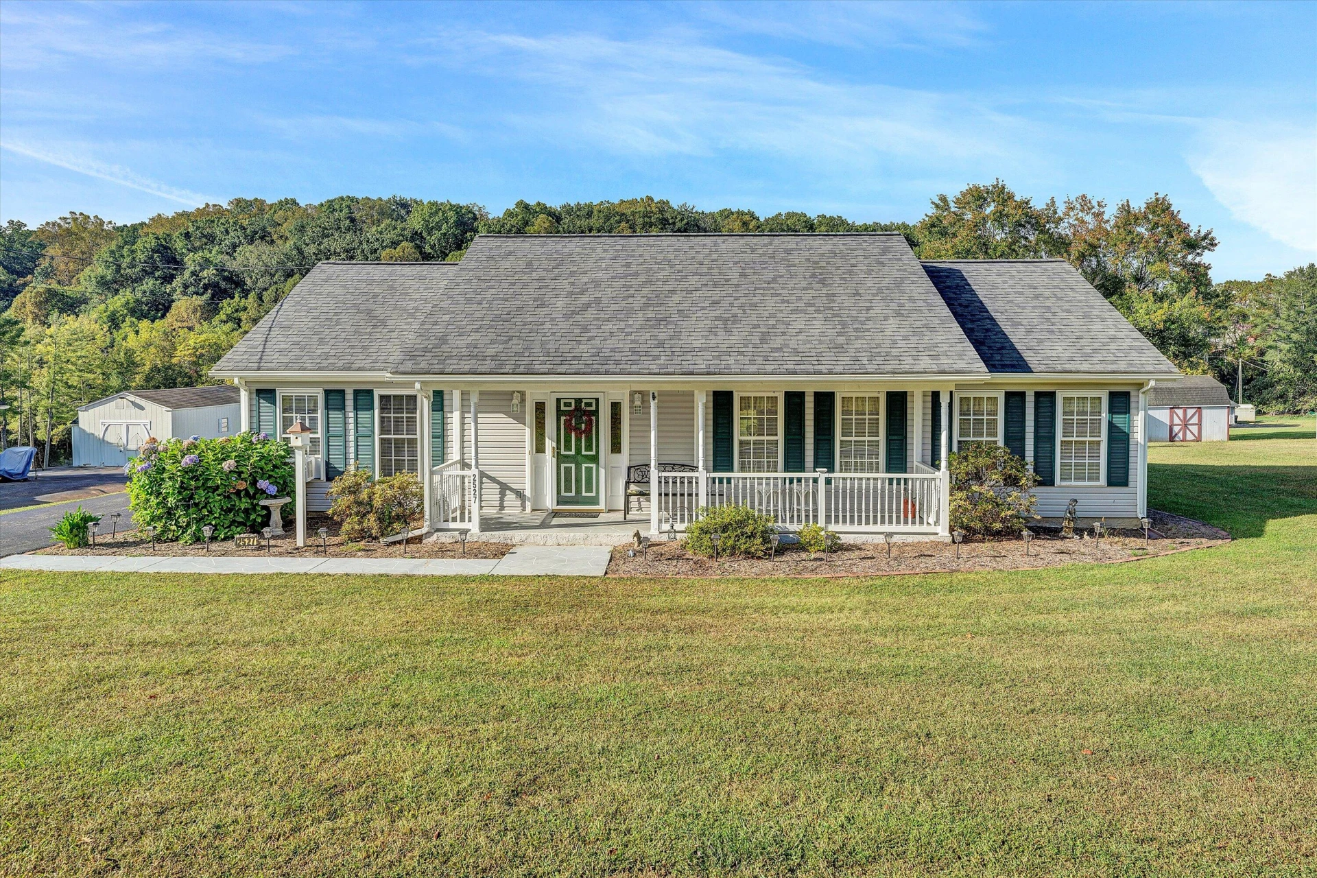 2527 Rutrough RD - Photo 5
