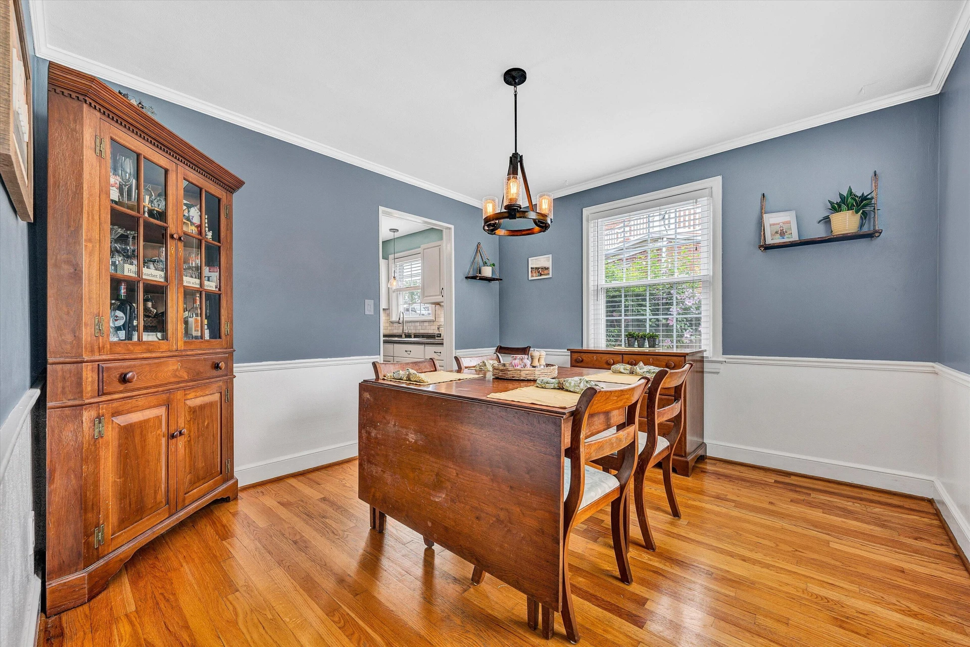 2809 Avenel AVE - Photo 23