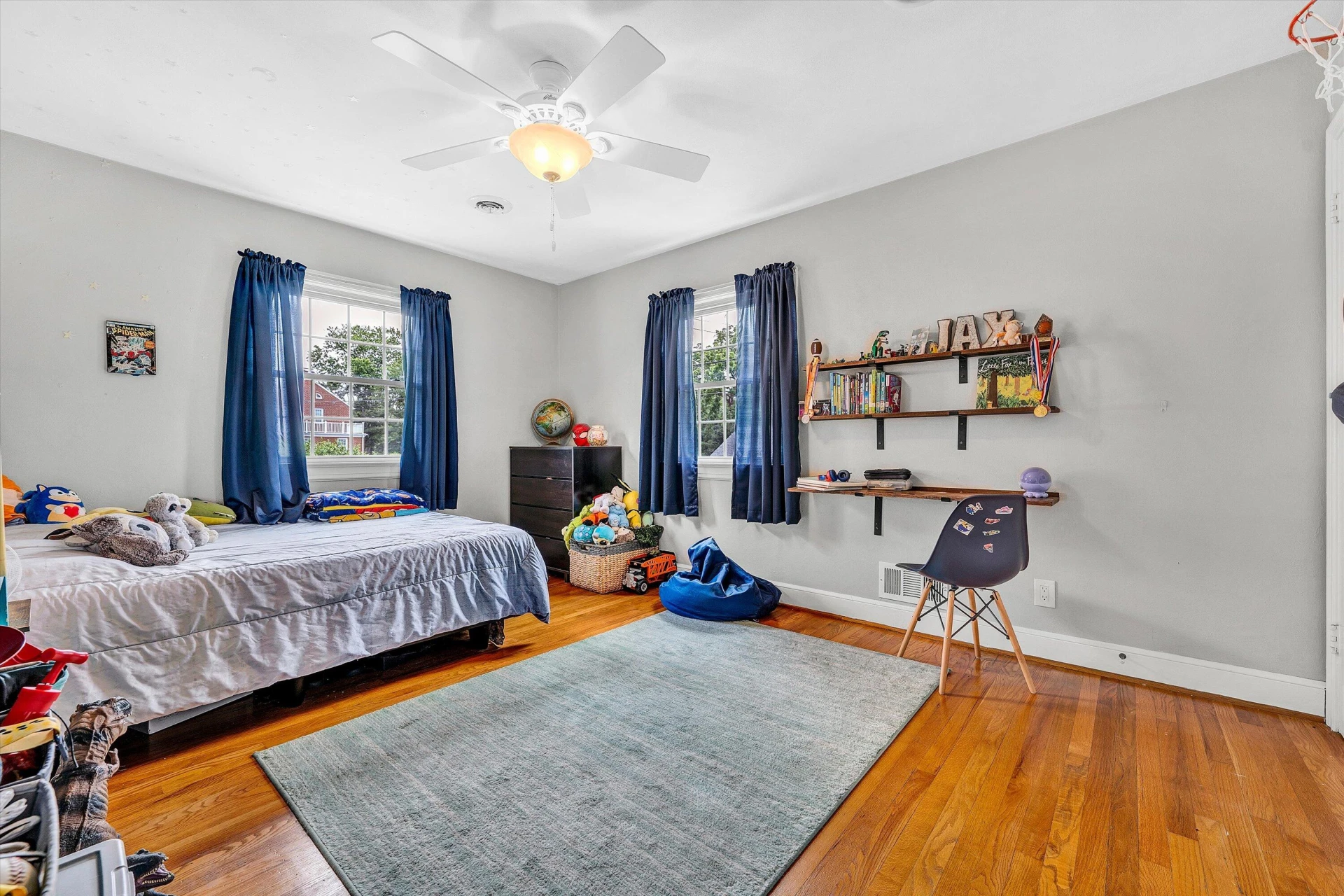 2809 Avenel AVE - Photo 30