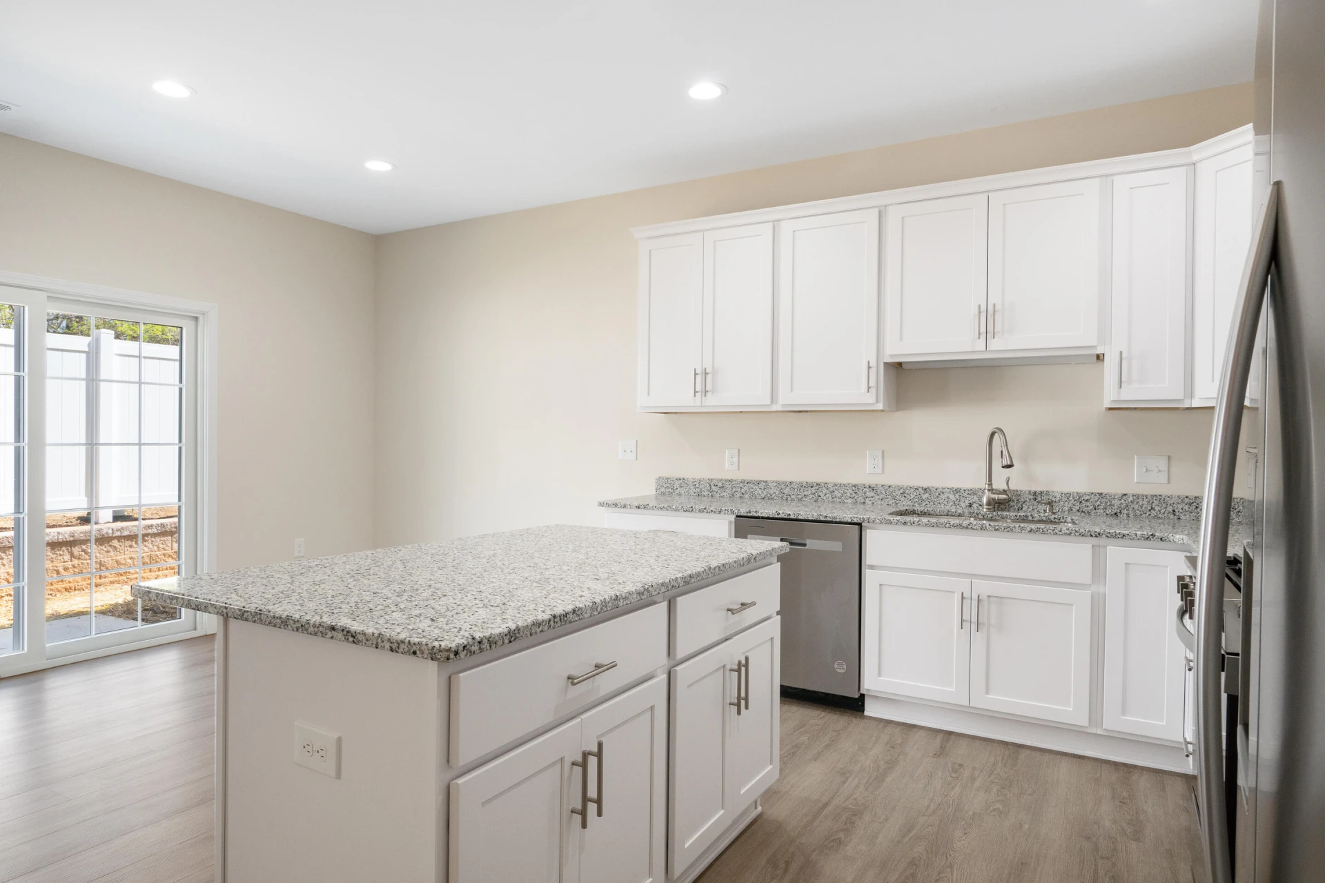 6137 Warren Newcomb DR - Photo 15