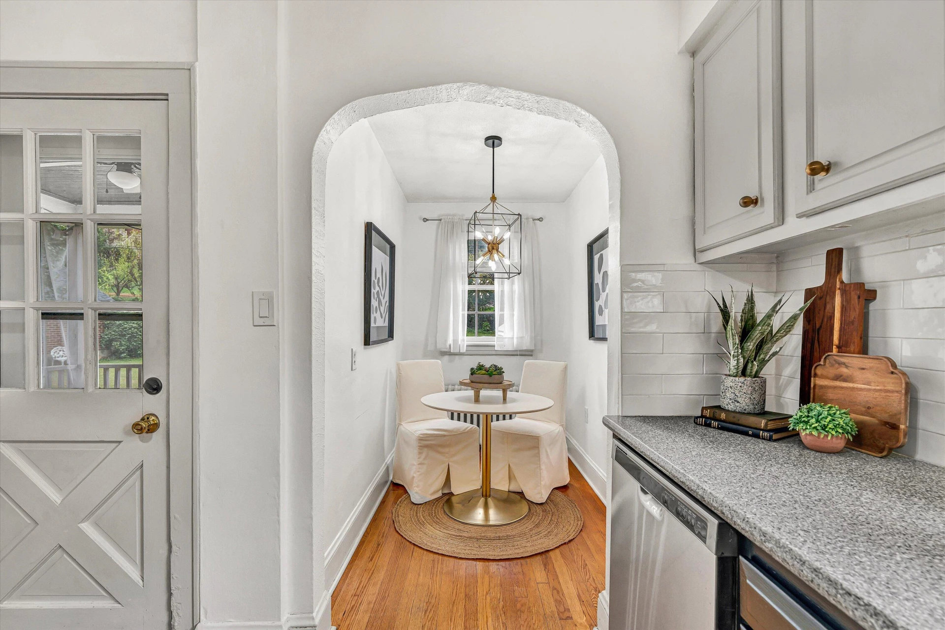 1656 Brandon AVE - Photo 15