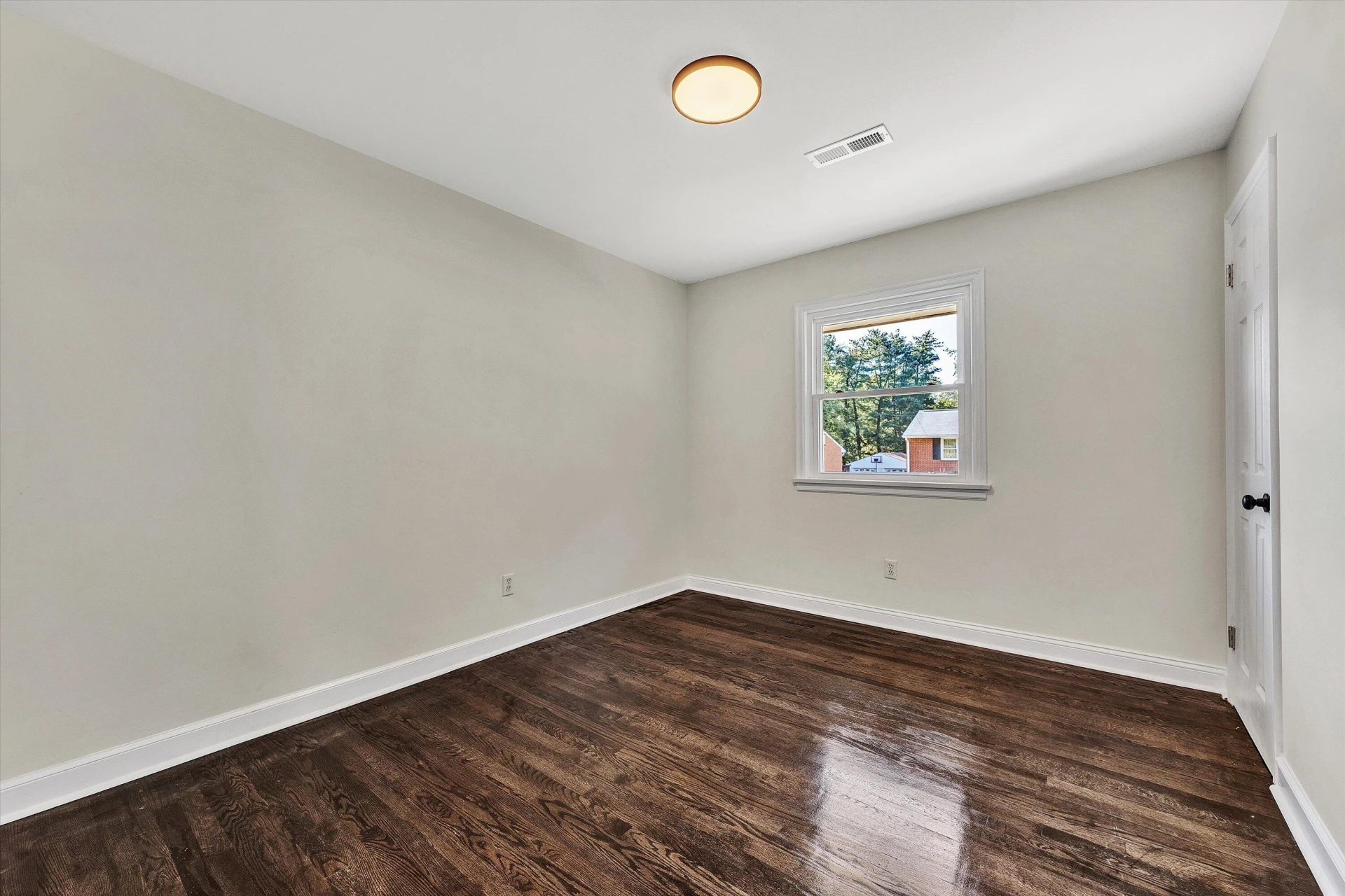 4931 Keithwood DR - Photo 24