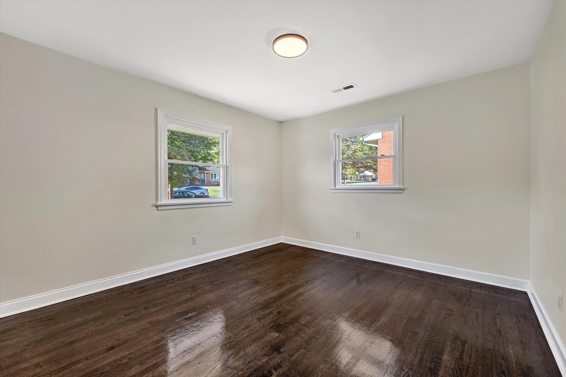 4931 Keithwood DR - Photo 25
