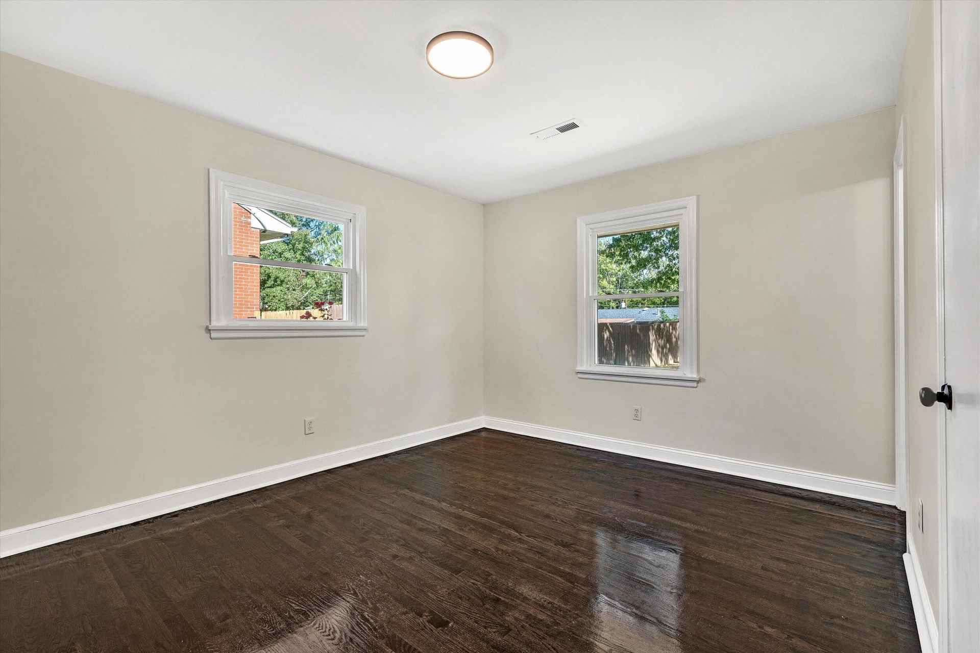 4931 Keithwood DR - Photo 27