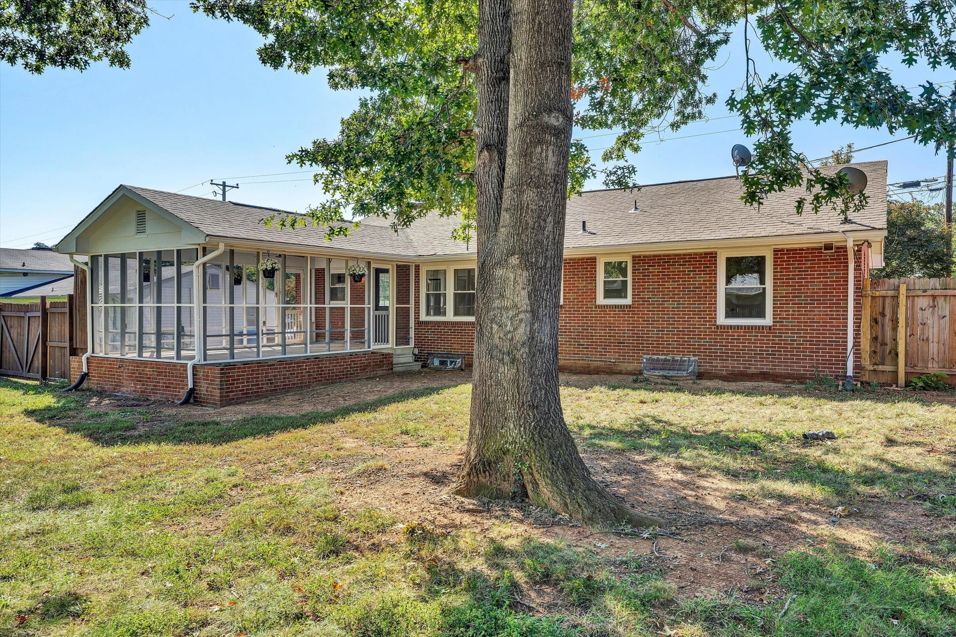 4931 Keithwood DR - Photo 43