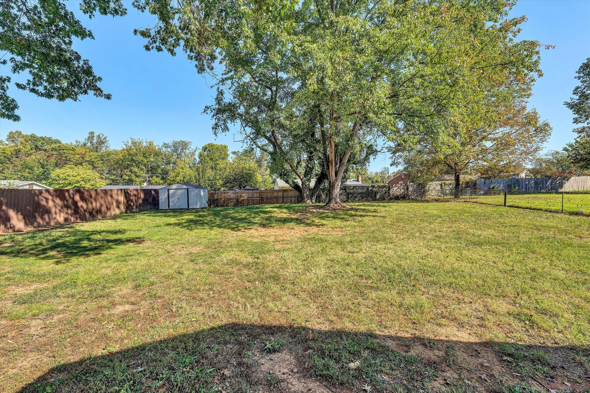 4931 Keithwood DR - Photo 45