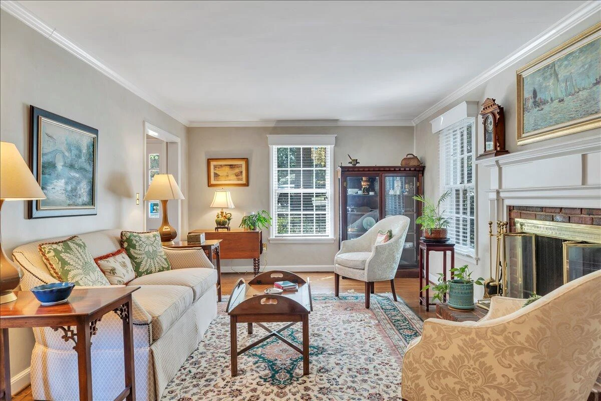 2581 Inglewood RD - Photo 30