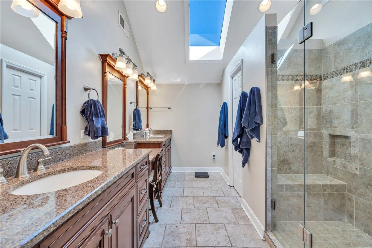 2581 Inglewood RD - Photo 46