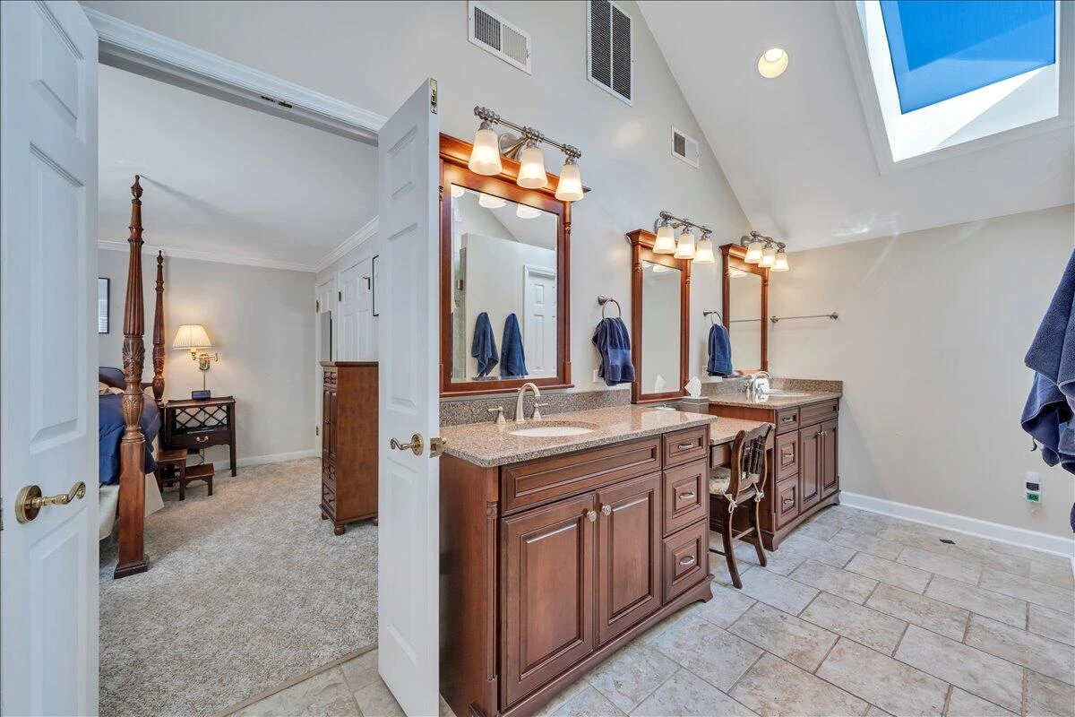 2581 Inglewood RD - Photo 47