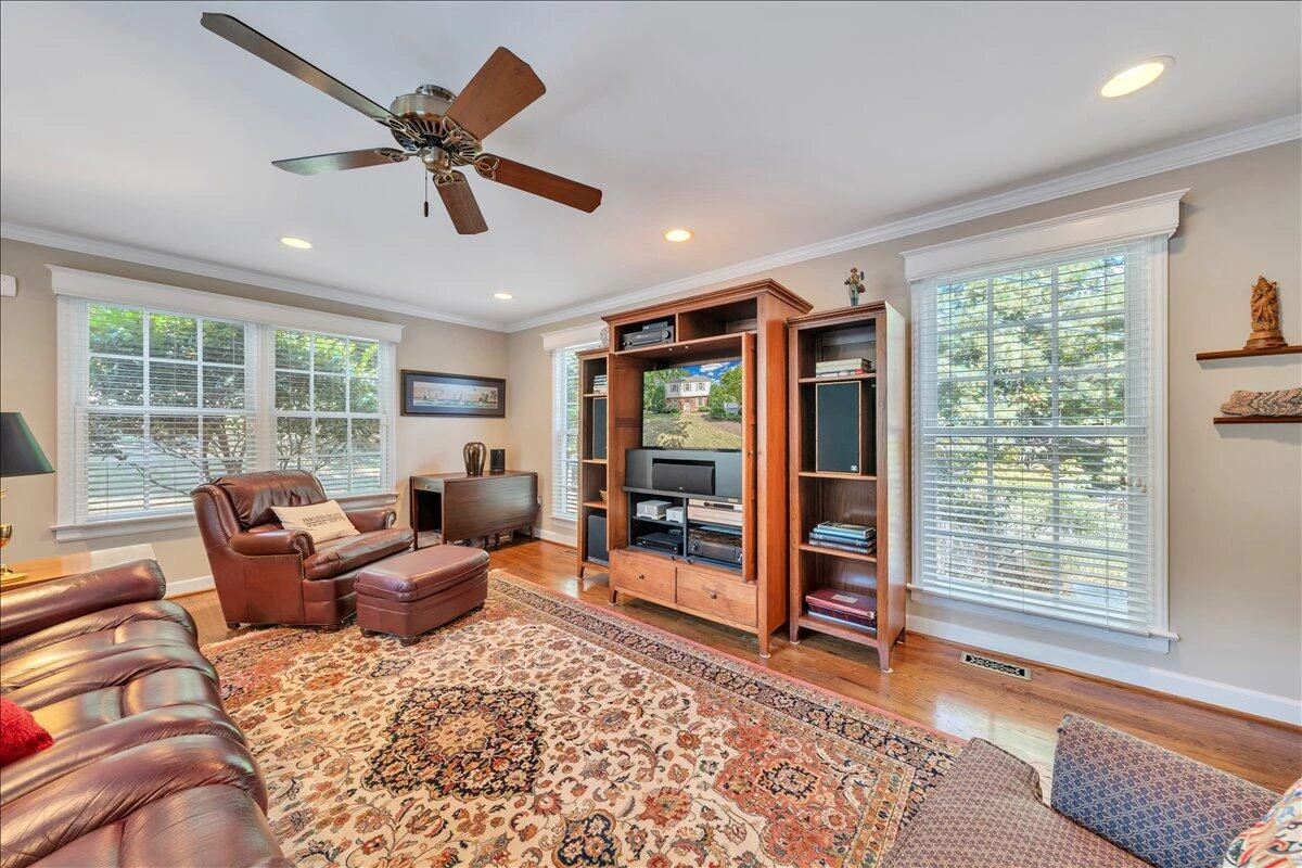 2581 Inglewood RD - Photo 59