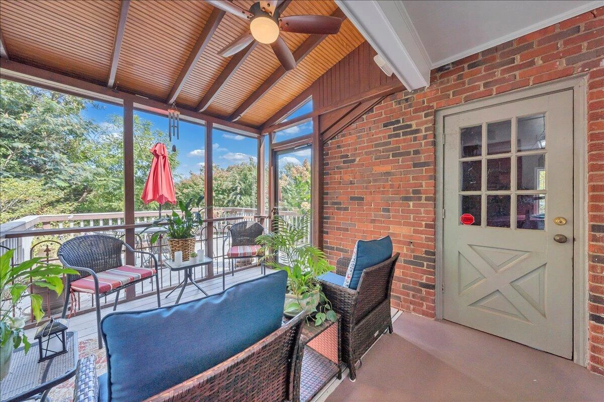 2581 Inglewood RD - Photo 71