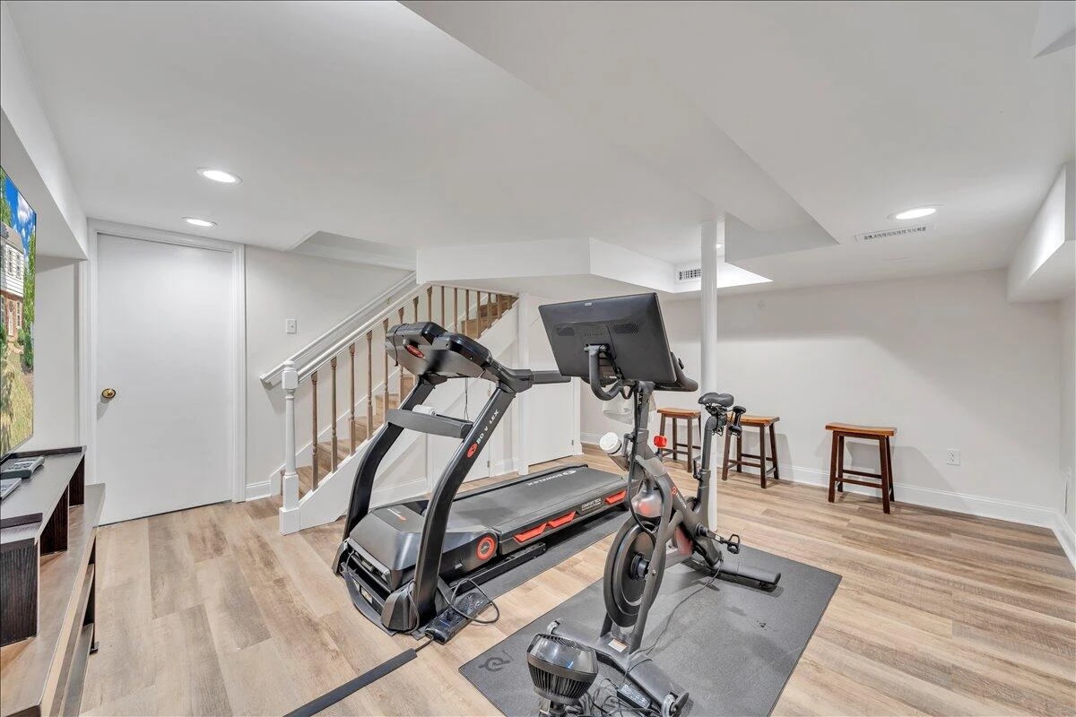 2581 Inglewood RD - Photo 86