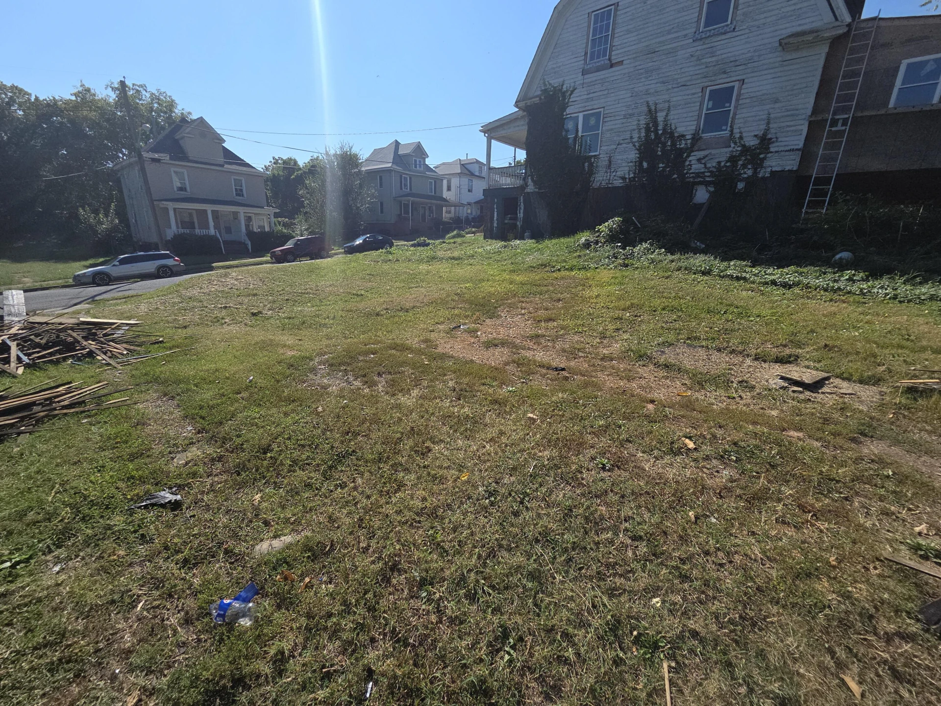 37 14th ST - Photo 3