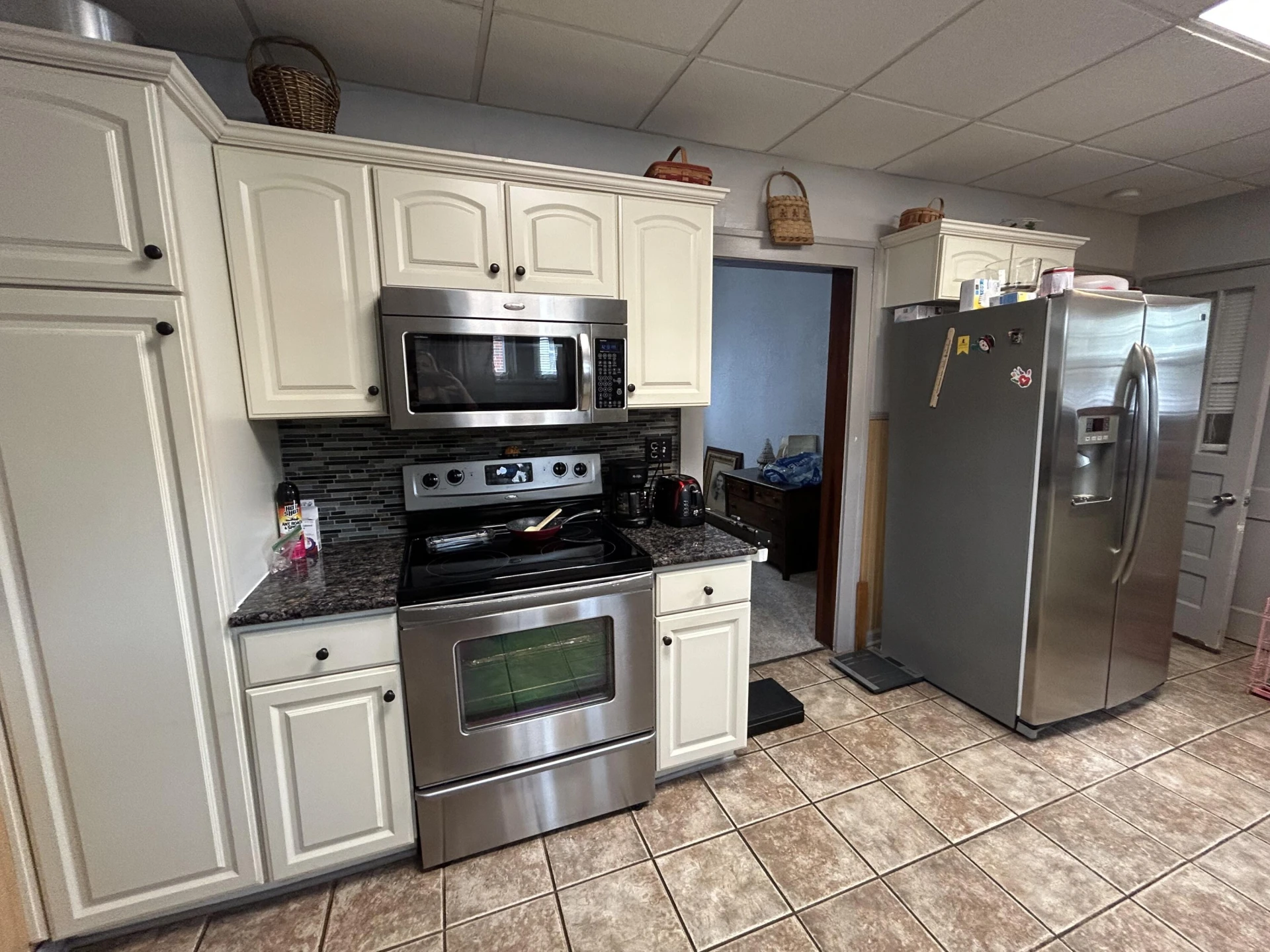 2712 Meadows ST - Photo 9