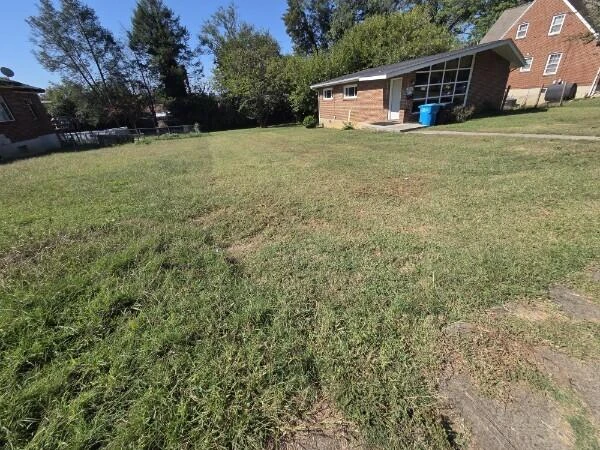 3420 VALLEY VIEW AVE - Photo 2