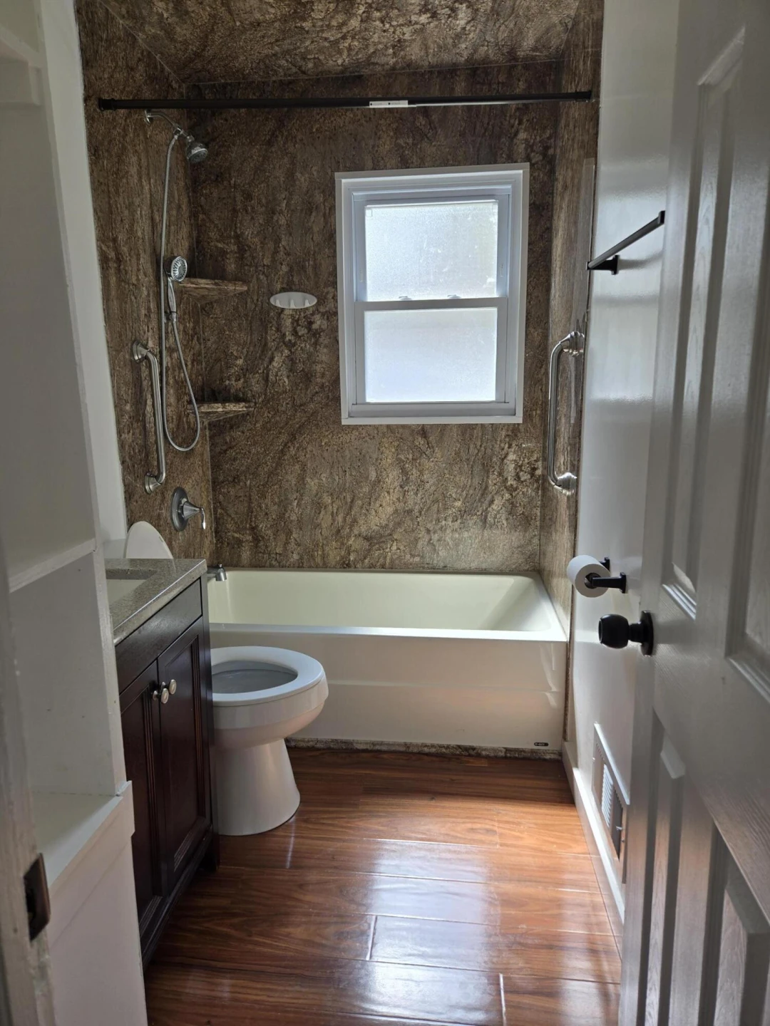 3929 Kentucky AVE - Photo 9