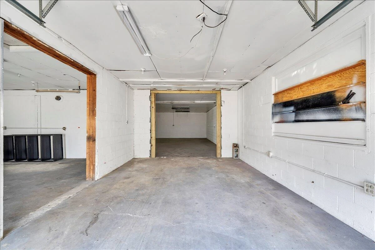 3121 Plantation RD - Photo 11