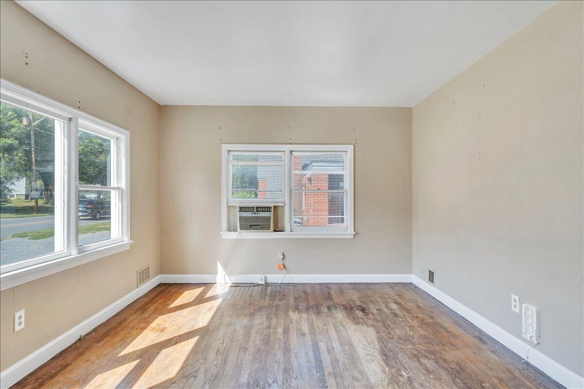 3121 Plantation RD - Photo 22