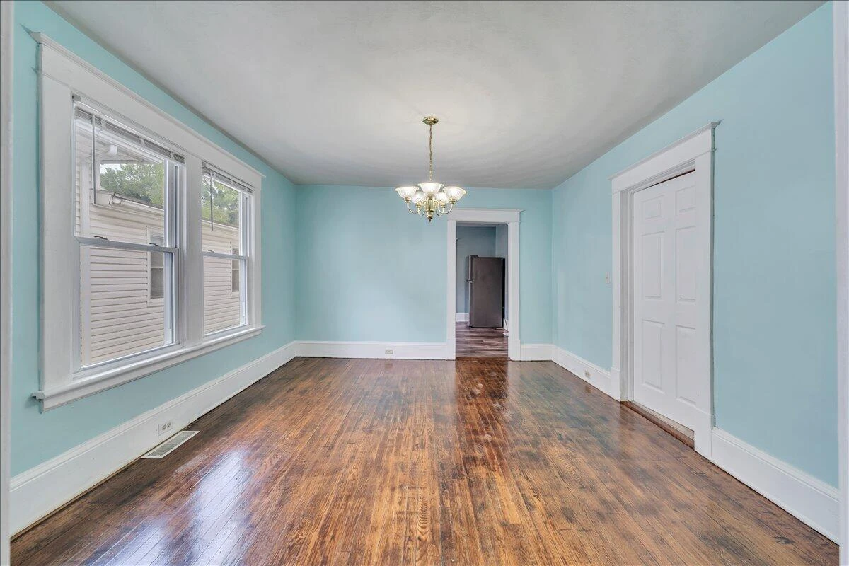 811 RUTHERFORD AVE - Photo 17