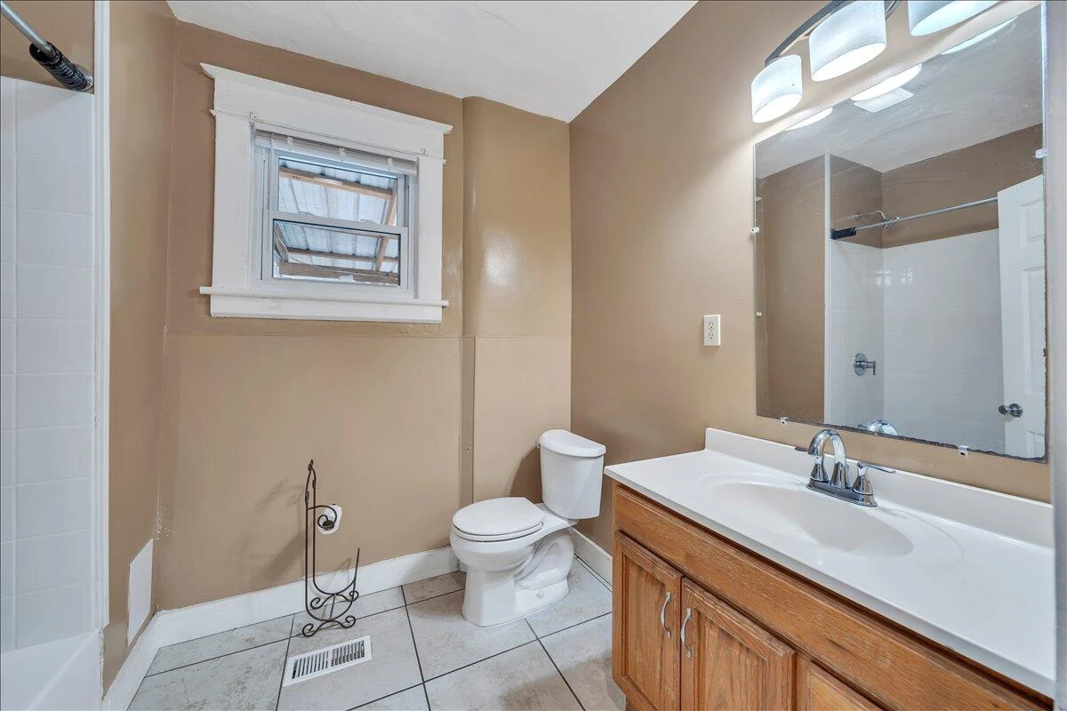 811 RUTHERFORD AVE - Photo 27