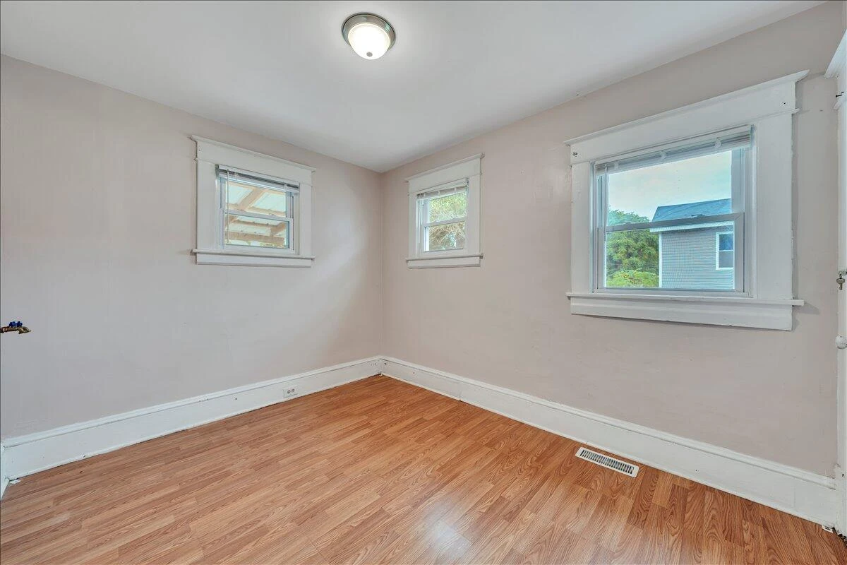 811 RUTHERFORD AVE - Photo 29