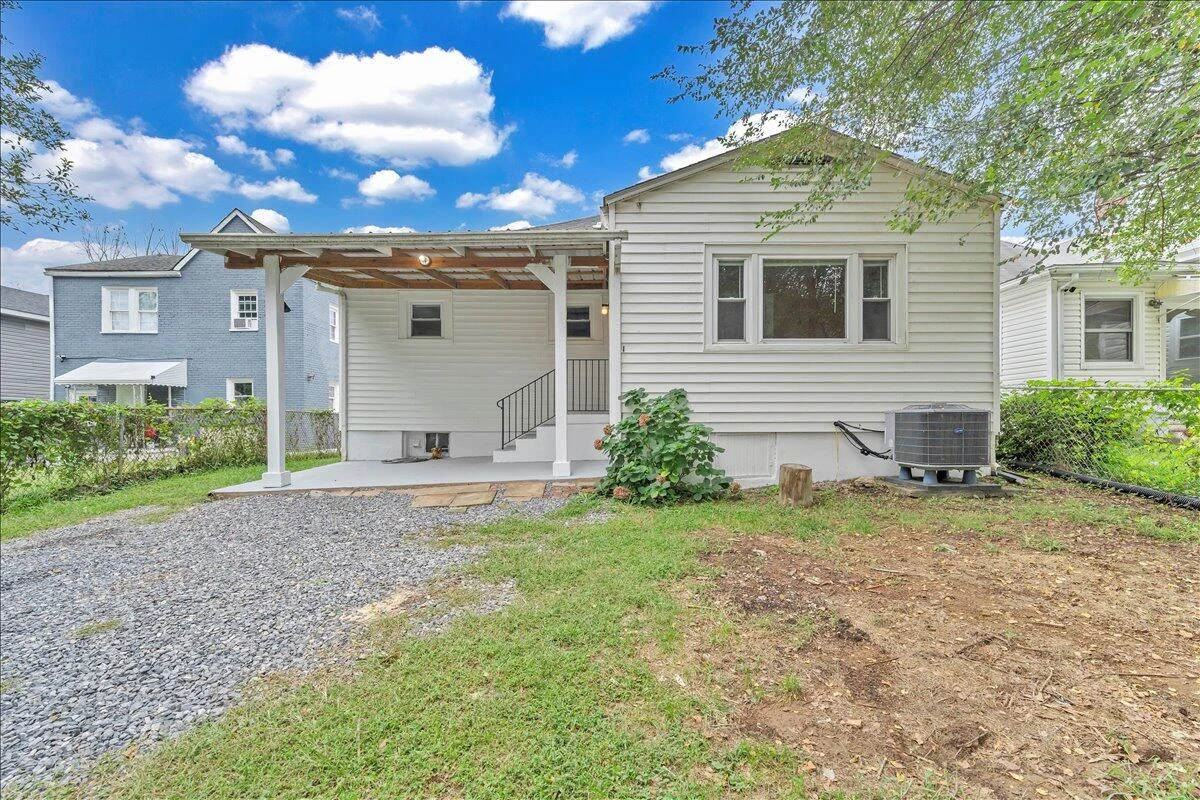 811 RUTHERFORD AVE - Photo 37