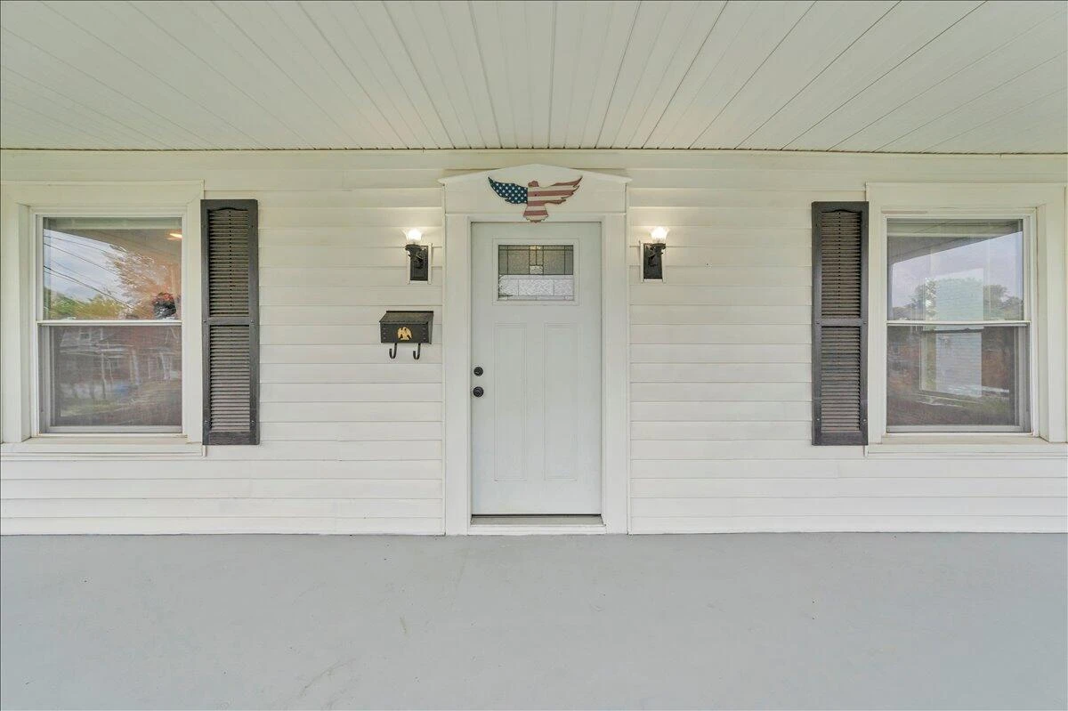811 RUTHERFORD AVE - Photo 47