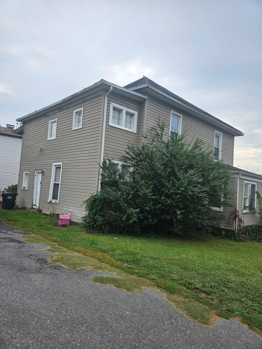 2129 Orange AVE - Photo 2