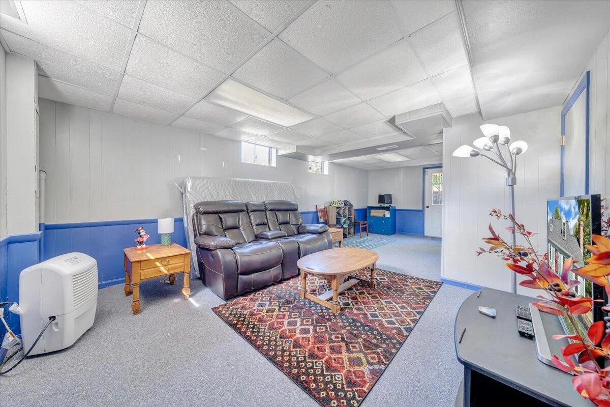 8 Woodduck RD - Photo 9