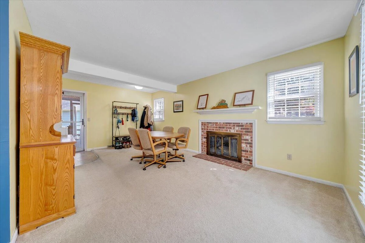 8 Woodduck RD - Photo 13