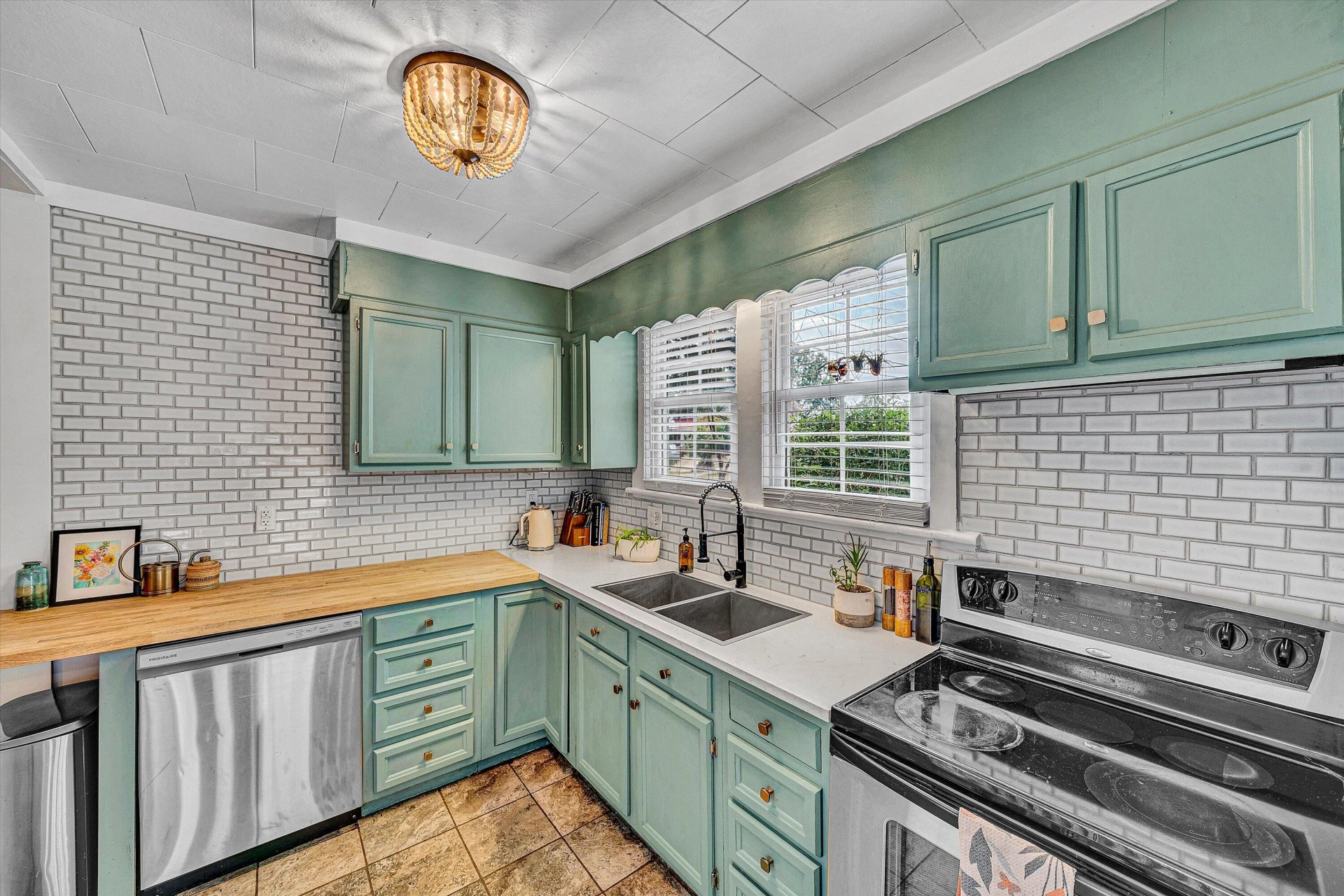 2529 Tillett RD - Photo 18