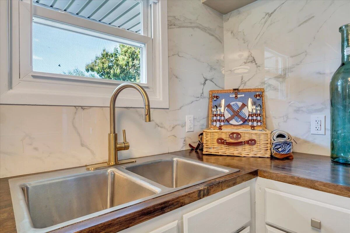 227 Maplelawn AVE - Photo 19