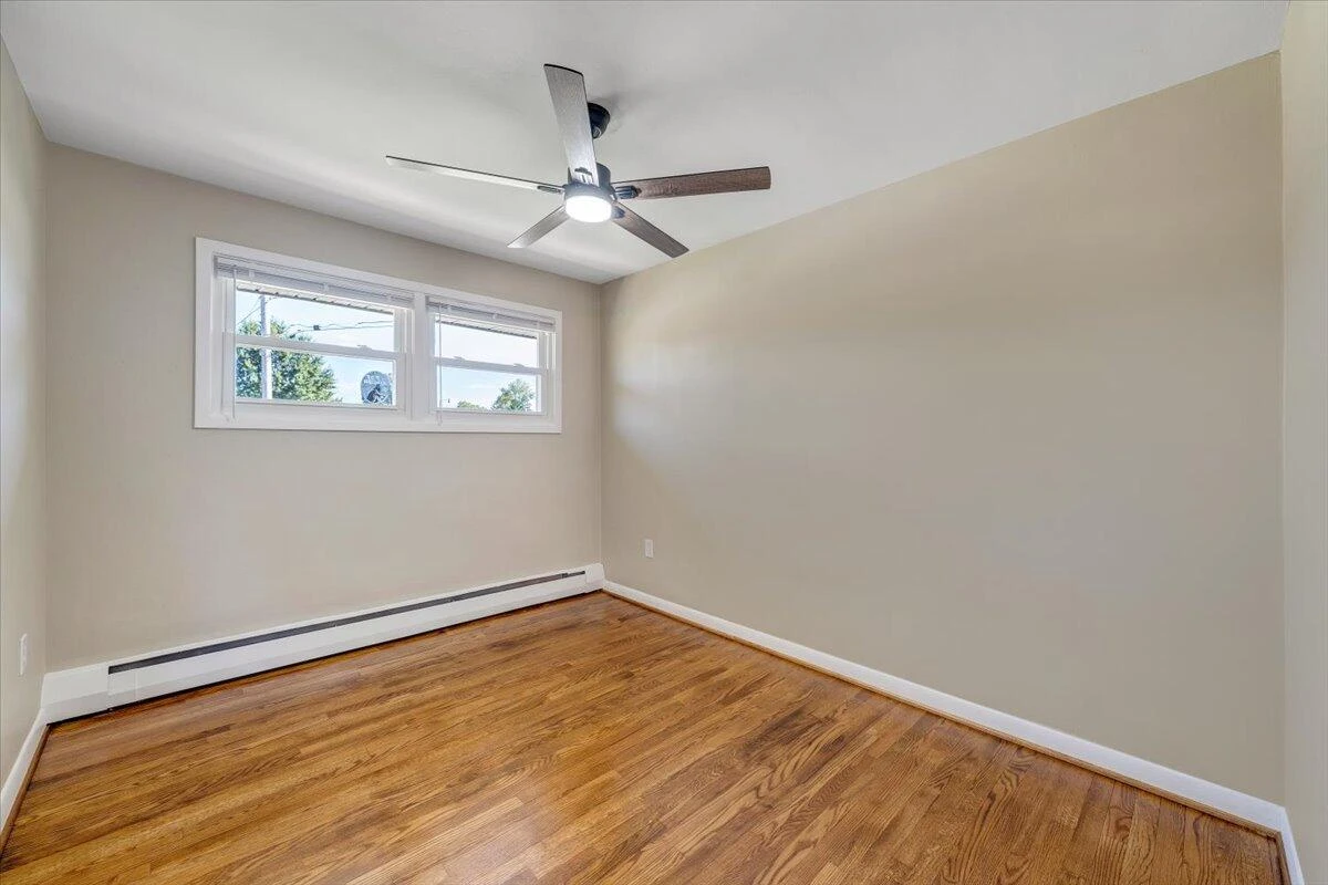 227 Maplelawn AVE - Photo 21
