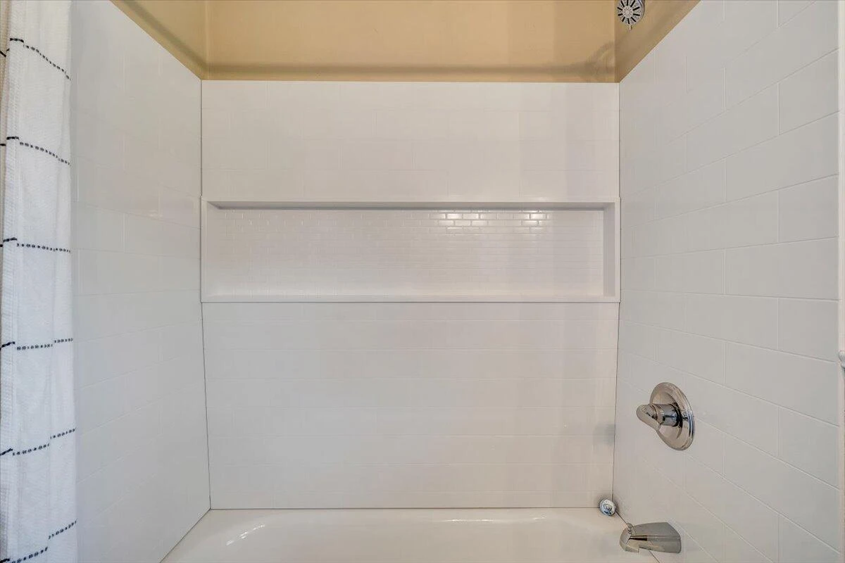 227 Maplelawn AVE - Photo 25