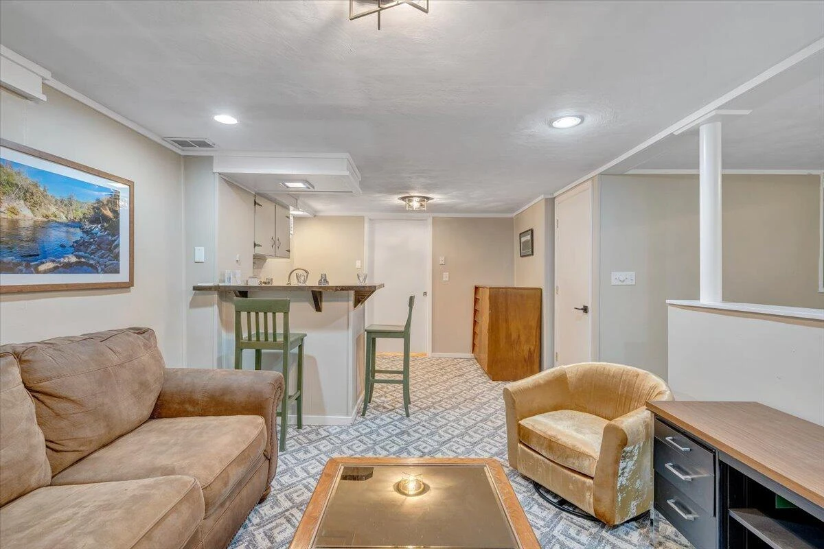 227 Maplelawn AVE - Photo 37