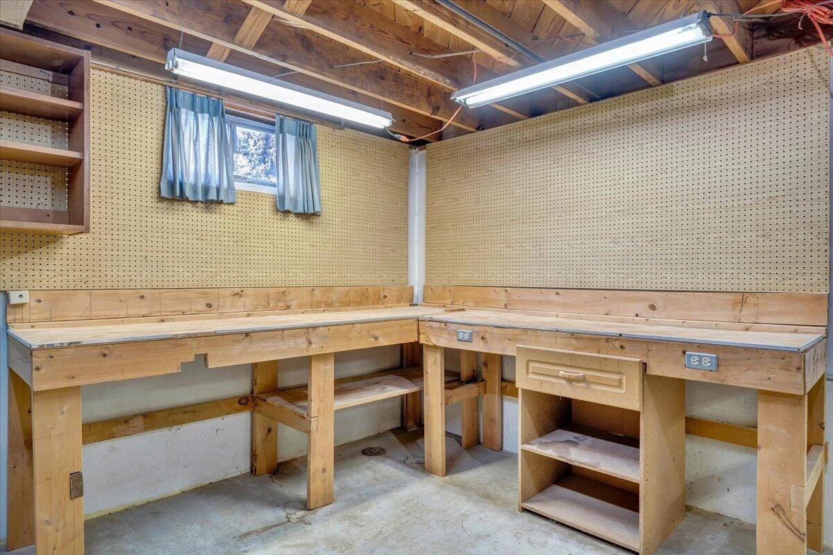 227 Maplelawn AVE - Photo 47
