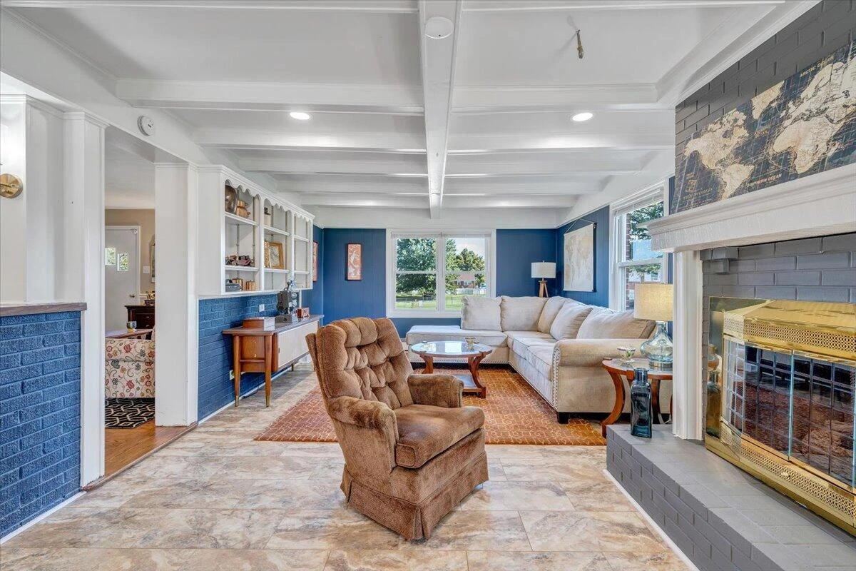 227 Maplelawn AVE - Photo 8