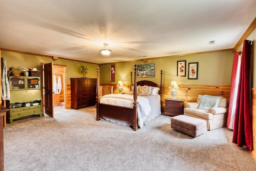 1705 Barberry RD - Photo 16