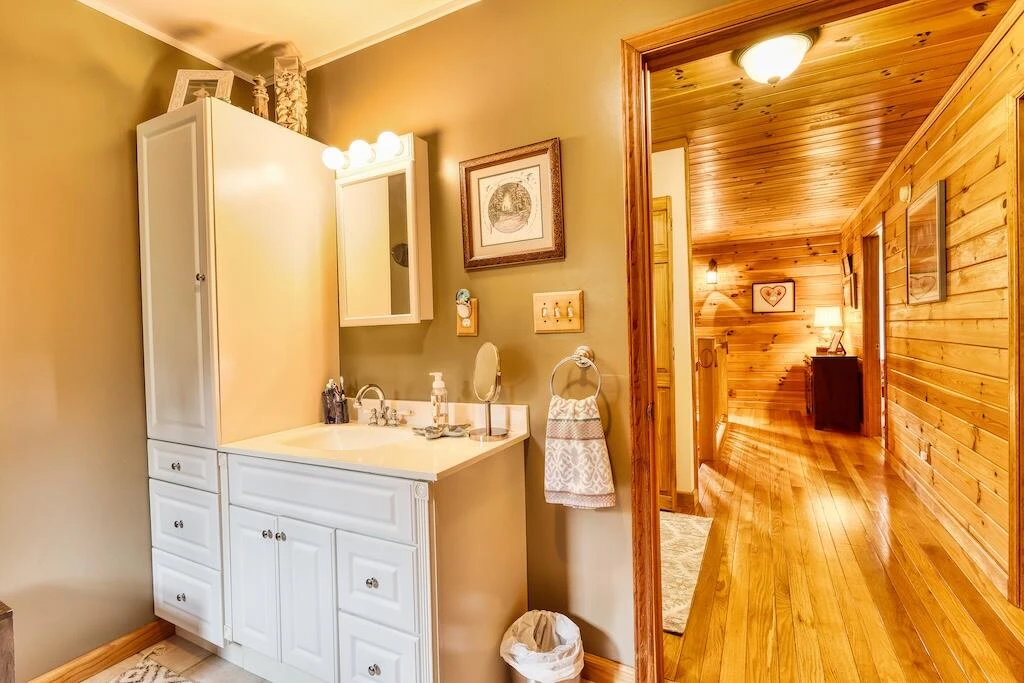 1705 Barberry RD - Photo 23