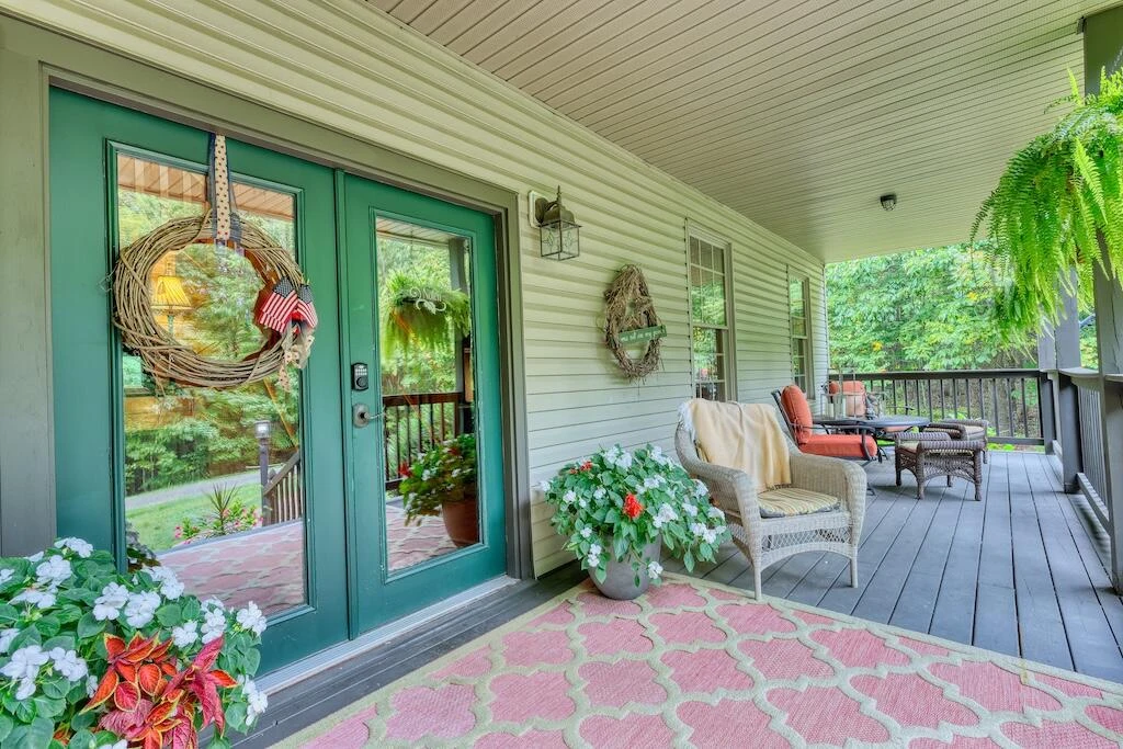 1705 Barberry RD - Photo 37
