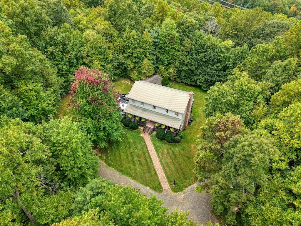 1705 Barberry RD - Photo 38