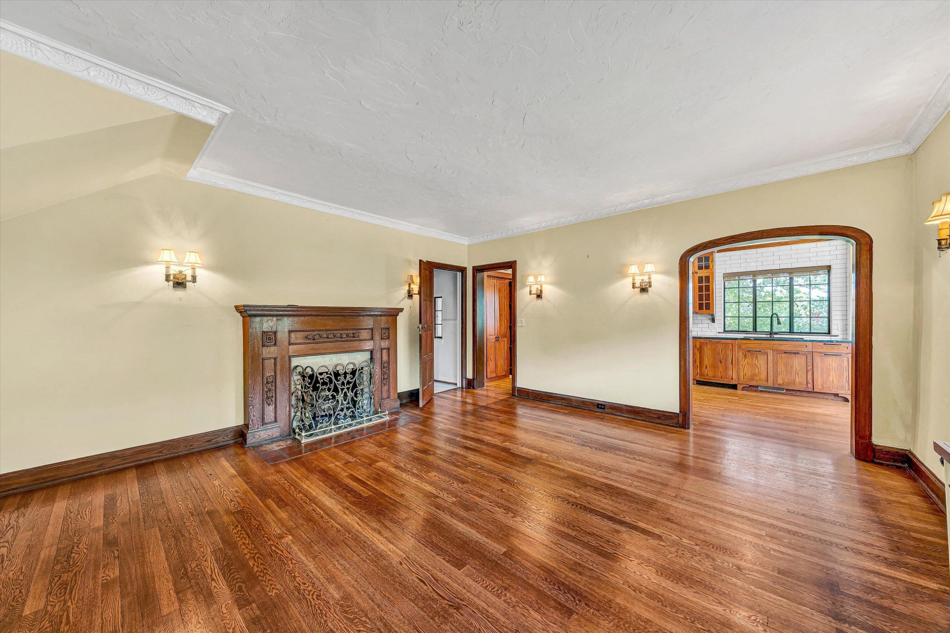 2752 Jefferson ST - Photo 19
